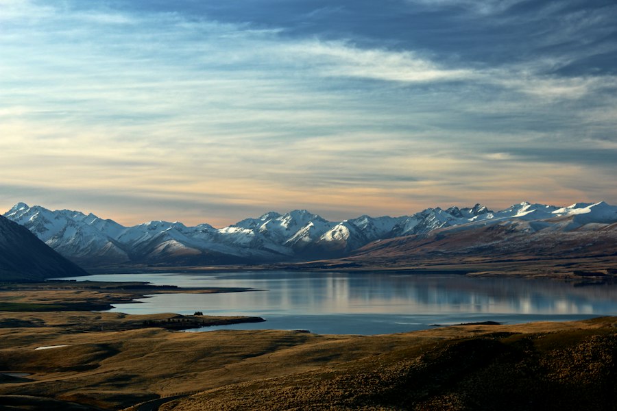 Almannagjá tectonic canyon and river at Þingvellir National Park